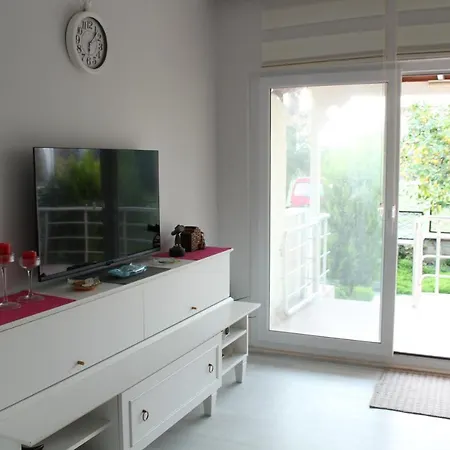 Calis Apartment